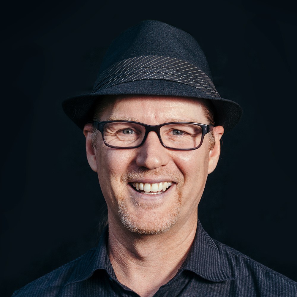 Dr Dan Headshot